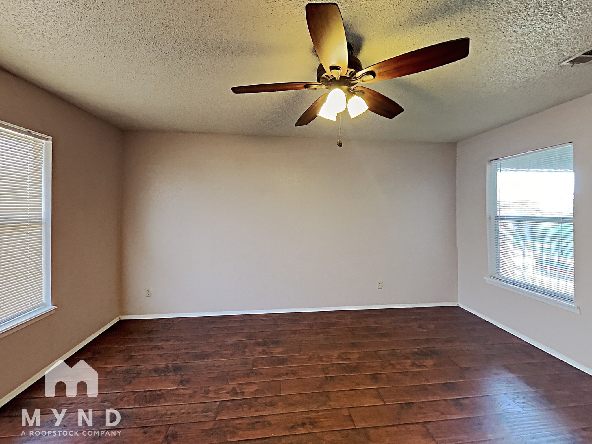 Building Photo - 5515 Brookview Ct