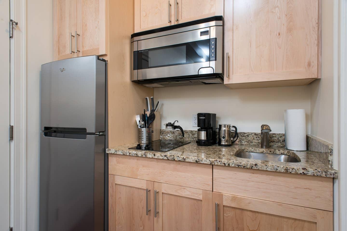 Building Photo - 18 Cumberland St