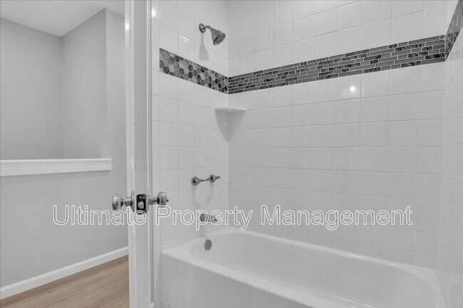 Building Photo - 514 Anderson St