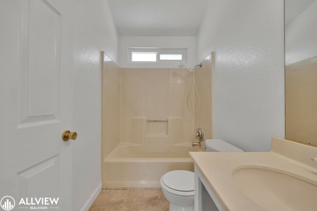 Building Photo - Charming 3-Bedroom Home in Rancho Bernardo...