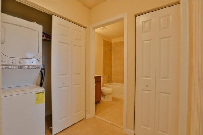 Building Photo - 22421 SW 88th Pl