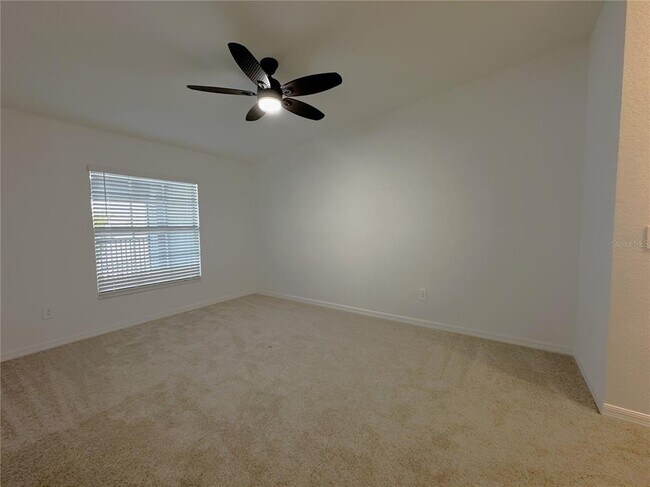 Building Photo - 14271 Heritage Landing Blvd