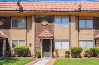 Building Photo - 4302 Lynnann