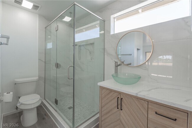 Building Photo - 2298 Golden Arrow Dr