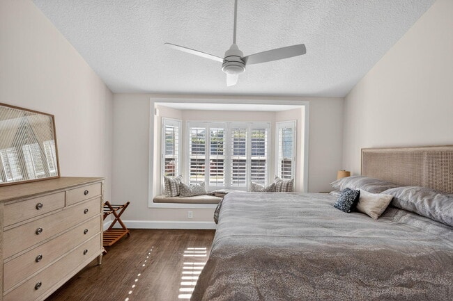 Building Photo - 3069 Mainsail Cir