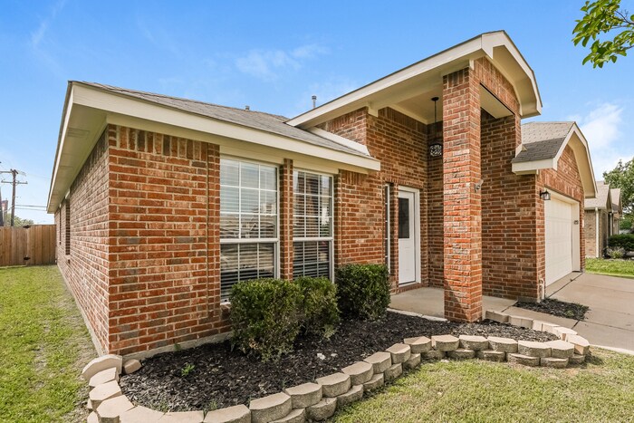 Building Photo - 1302 Havenrock Dr
