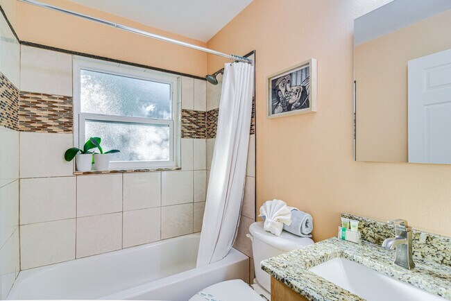 Building Photo - 7100 6th Ave N