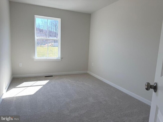 Building Photo - 115 Abramo Victor Dr