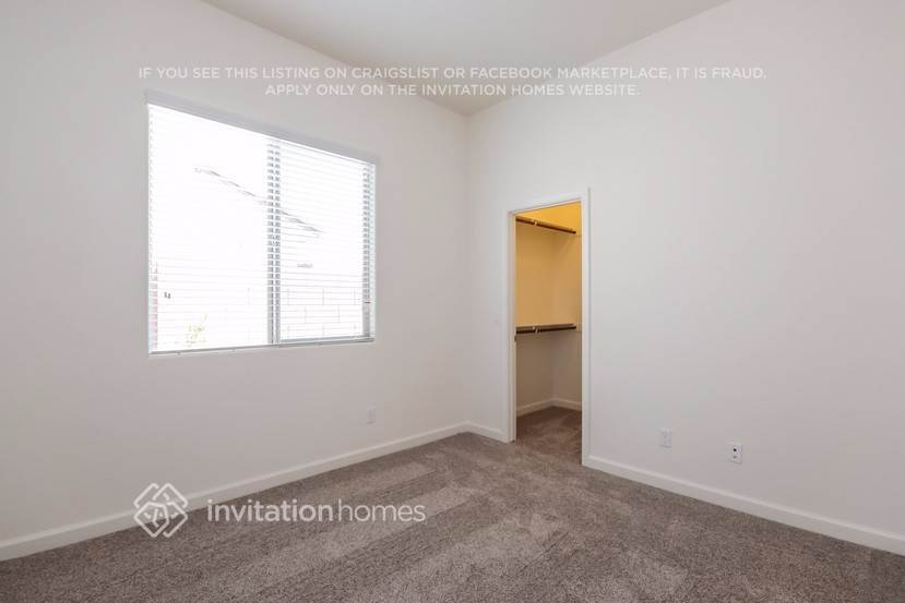 Building Photo - 19270 E Thornton Rd