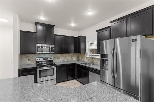 Building Photo - 8820 Tenderfoot Ln