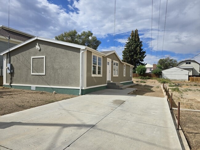 Building Photo - 220 Liberty St