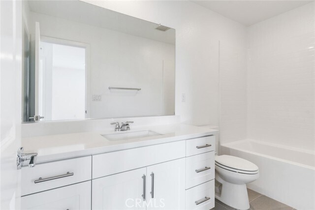 Building Photo - 10858 Pala Bells St