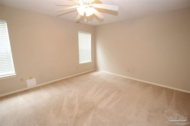 Building Photo - 1407 Sterling Point Dr