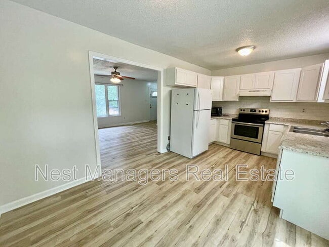 Building Photo - 5513 Glenrock Dr