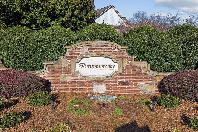 Building Photo - 3476 Harvest Ridge Ln NE