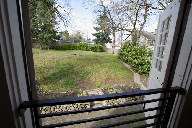 Building Photo - Converted Early 20th Century Firehouse