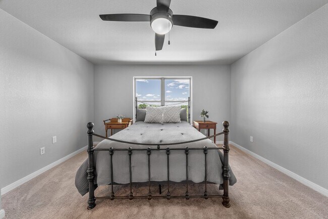 Building Photo - 709 Meiomi Dr