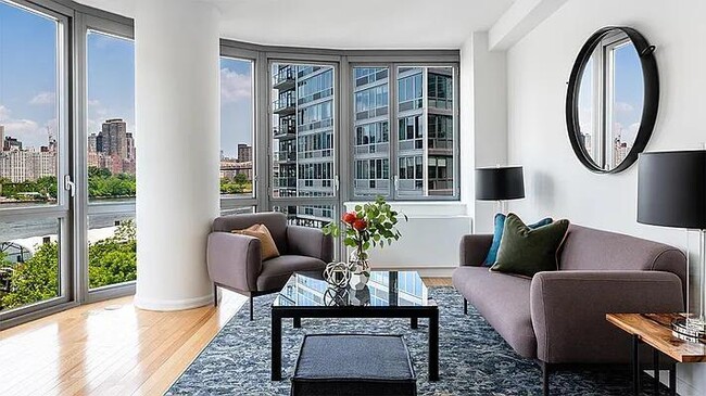 Primary Photo - 1 bedroom in LONG ISLAND CITY NY 11109
