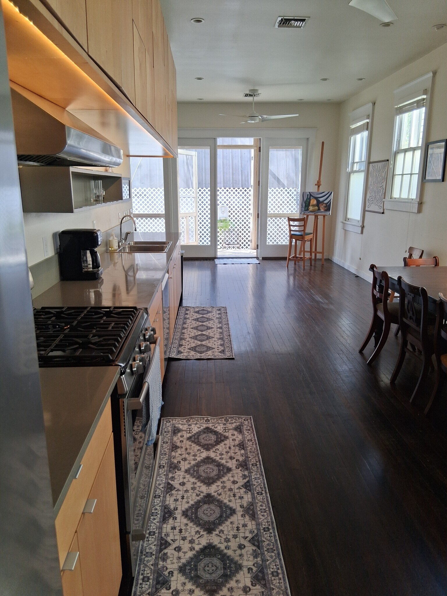 Building Photo - 6324 Annunciation St