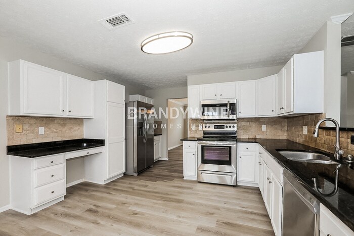 Building Photo - 3691 Bay Cove Ct