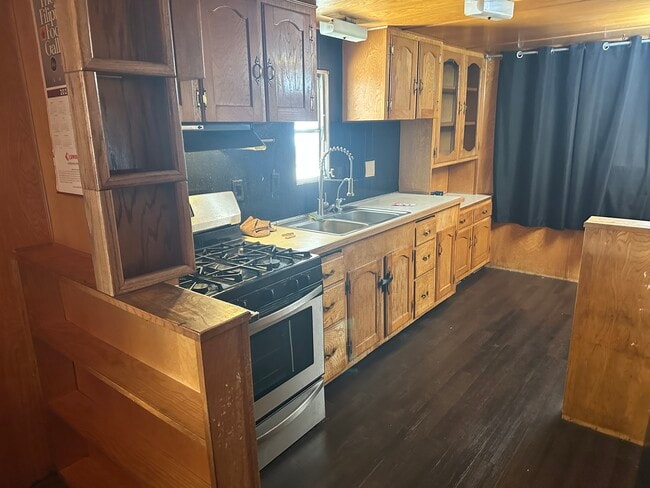 Building Photo - 254 Shoshone Ln