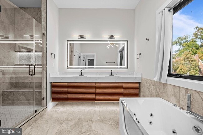 Building Photo - 4246 15th St N