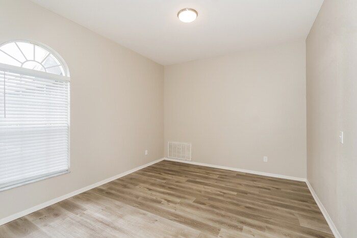 Building Photo - 8759 Fort Socrum Village Way