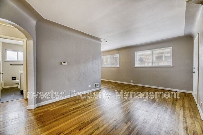 Building Photo - 3519 S Downing St