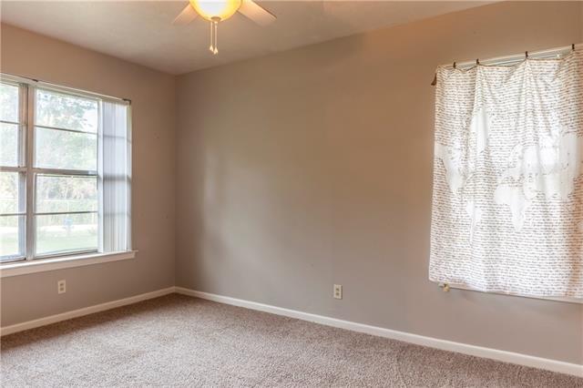 Building Photo - 2905 Acorn Trail