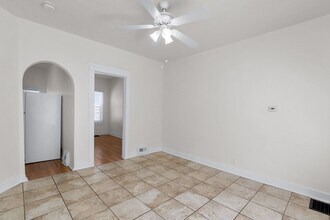 Building Photo - Eccles-Triplex