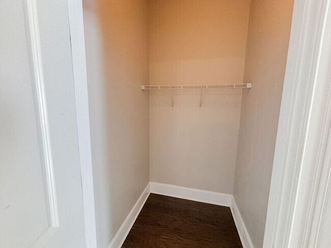 Building Photo - 1028 Bowman Woods Dr