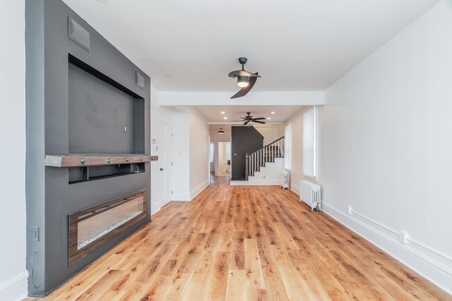 Building Photo - 324 Stegman Pkwy