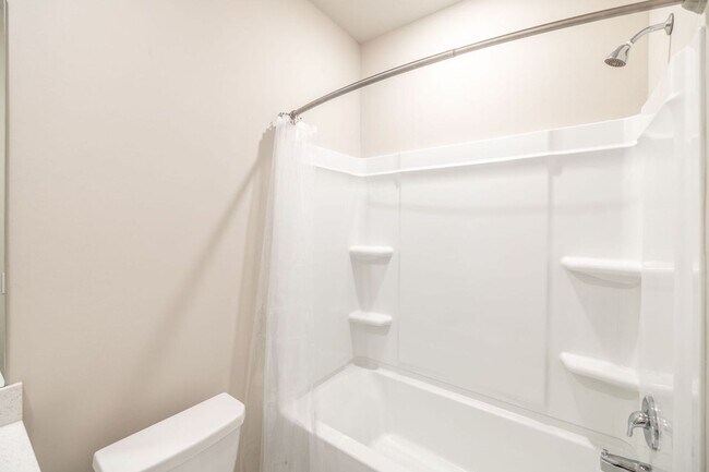 Building Photo - AVAILABLE NOW in Foxland Crossing