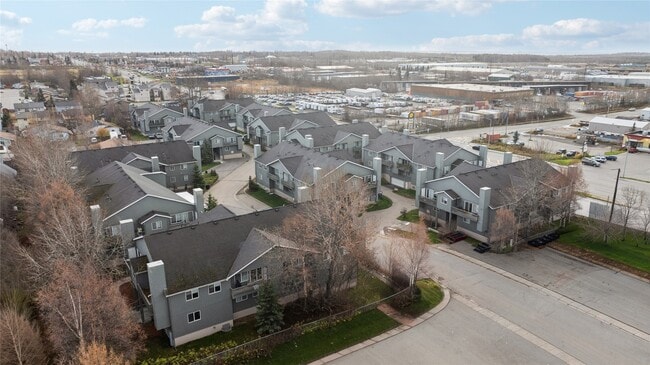 Building Photo - 9905 William Jones Cir