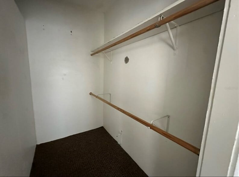 Building Photo - 704 38th St W