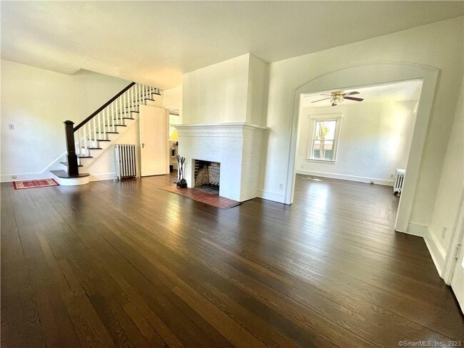 Building Photo - 294 Fountain St