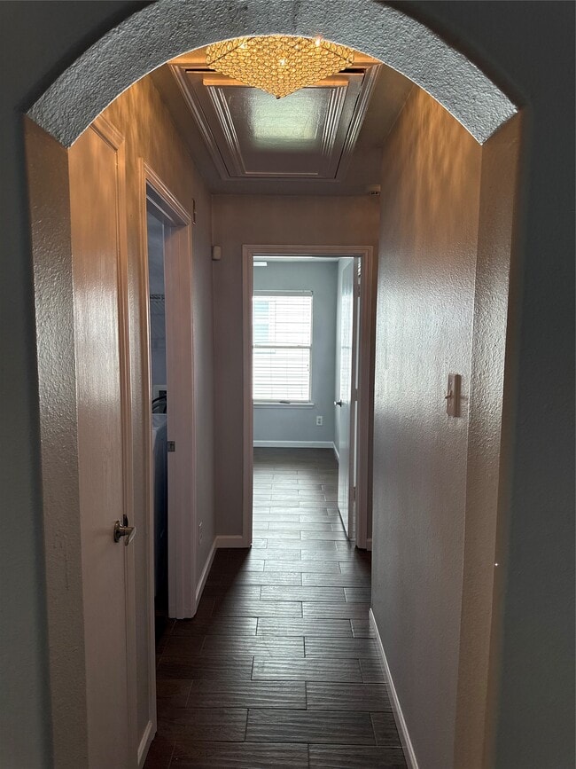 Building Photo - 15327 Summerlyn Point Ln