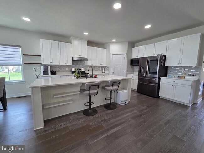 Building Photo - 7550 Mint Springs Ct