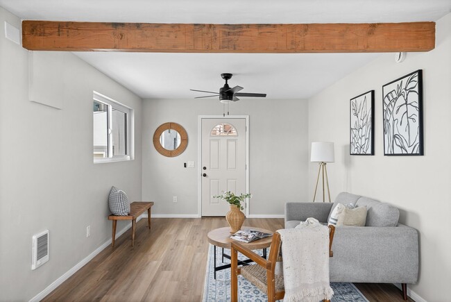 Building Photo - Beautiful Studio Style Condo in Morena w/ ...