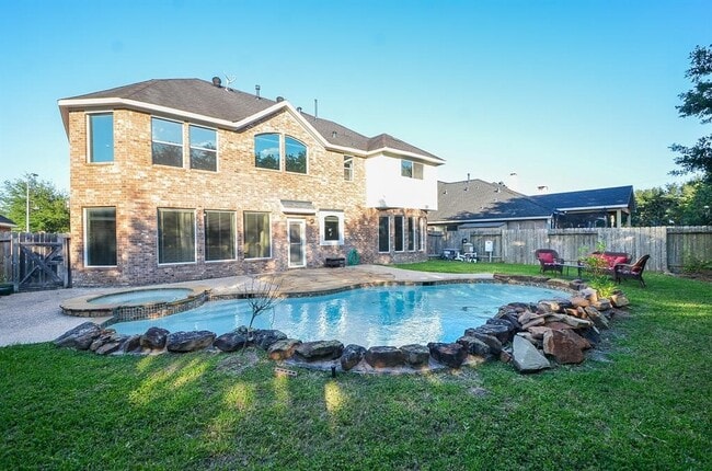 Building Photo - 6314 Columbia Falls Ln