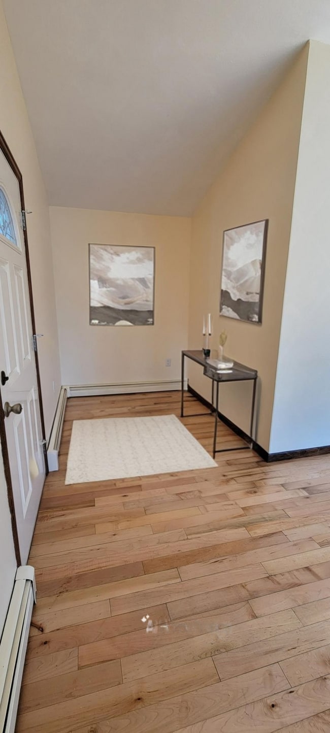 Entrance - 6290 Wolff St