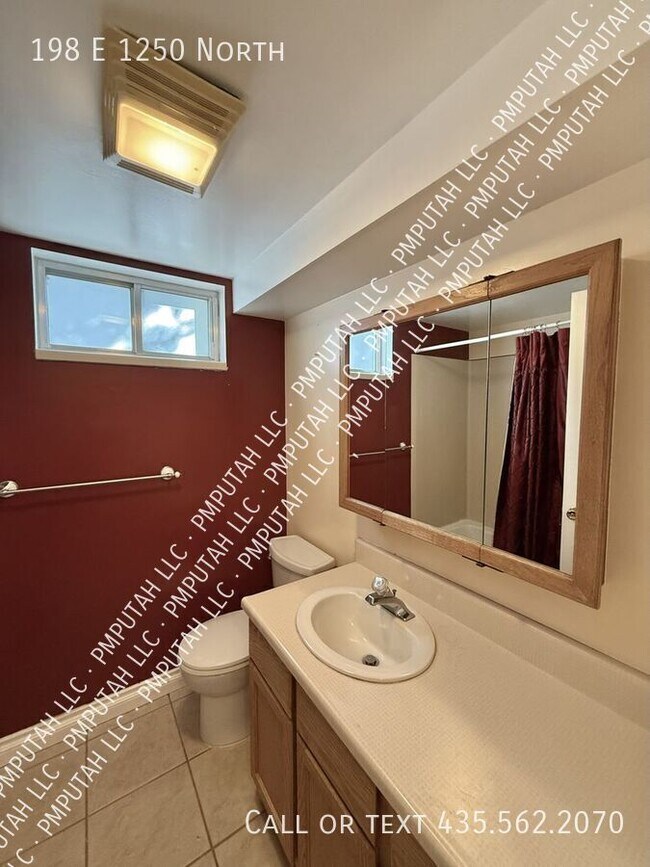 Building Photo - 198 E 1250 N