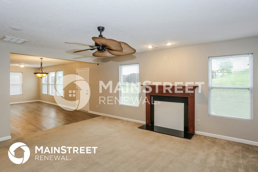 Building Photo - 715 Capstone Ave