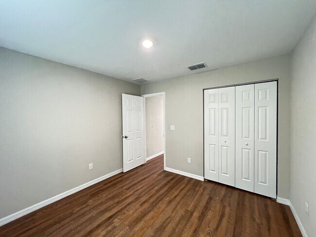 Building Photo - BEAUTIFUL 3 BD/2BA Home in Ocala!!!