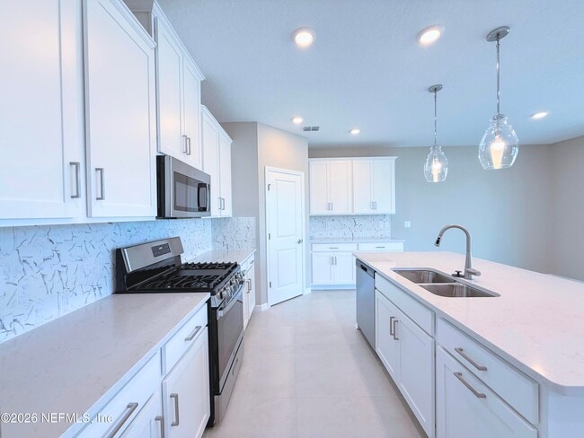 Building Photo - 312 Cherry Elm Dr