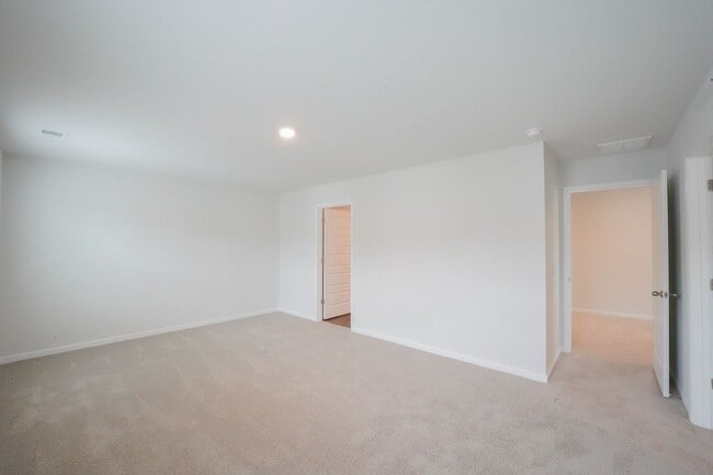 Building Photo - Available Soon!