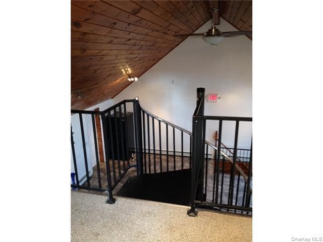 Building Photo - 13 Spring St