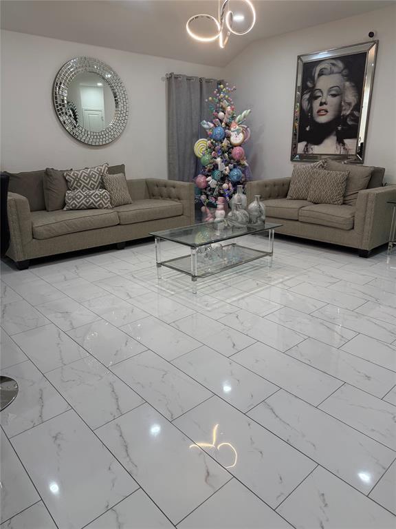 Building Photo - 216 Star Pass