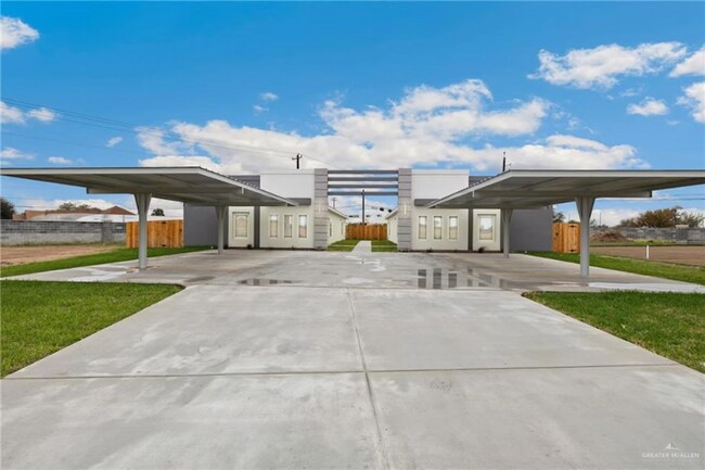 Building Photo - 4100 La Vista Ave