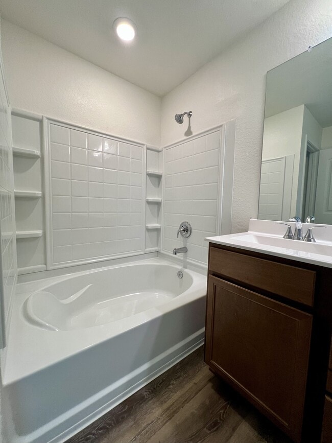 Building Photo - 14839 Vance Jackson Rd